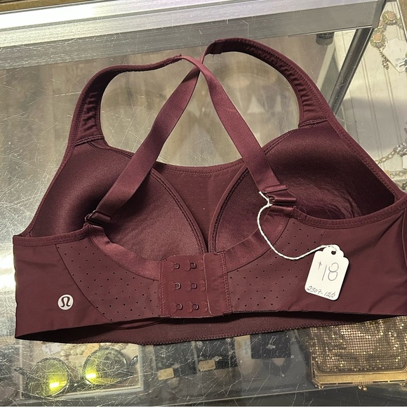Lululemon Run Times Bra in Burgundy - size D34 - Picture 4 of 5